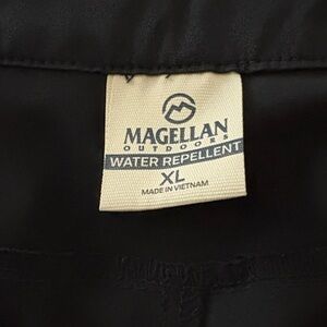 Magellan Outdoors Water Repellent Jacket in Black